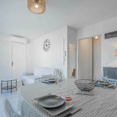 דירה With Private Indoor Parking